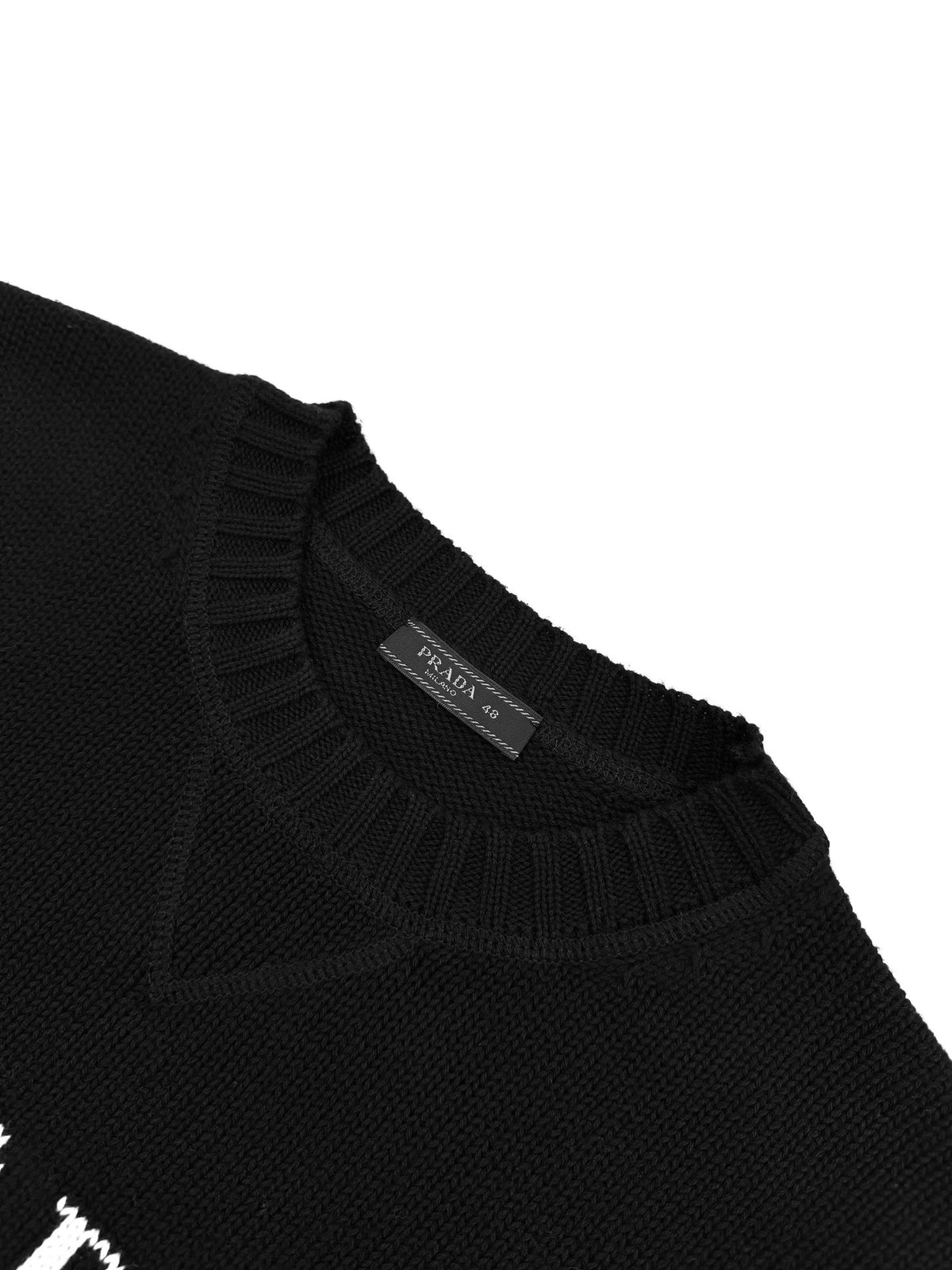 Classic Fashion Sweater-102315