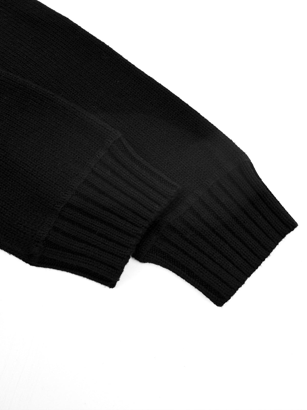 Classic Fashion Sweater-102315