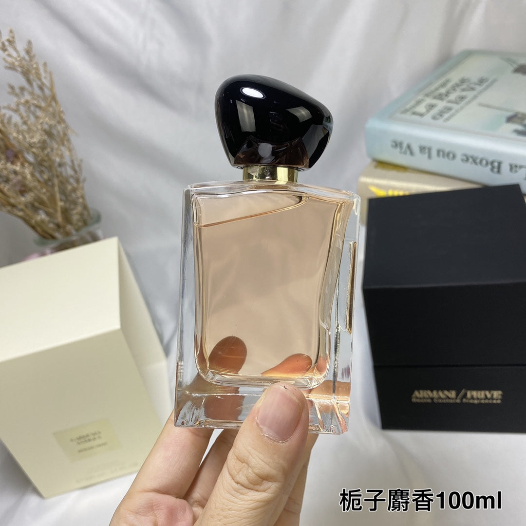 Antigua Gardenia Unisex Perfume