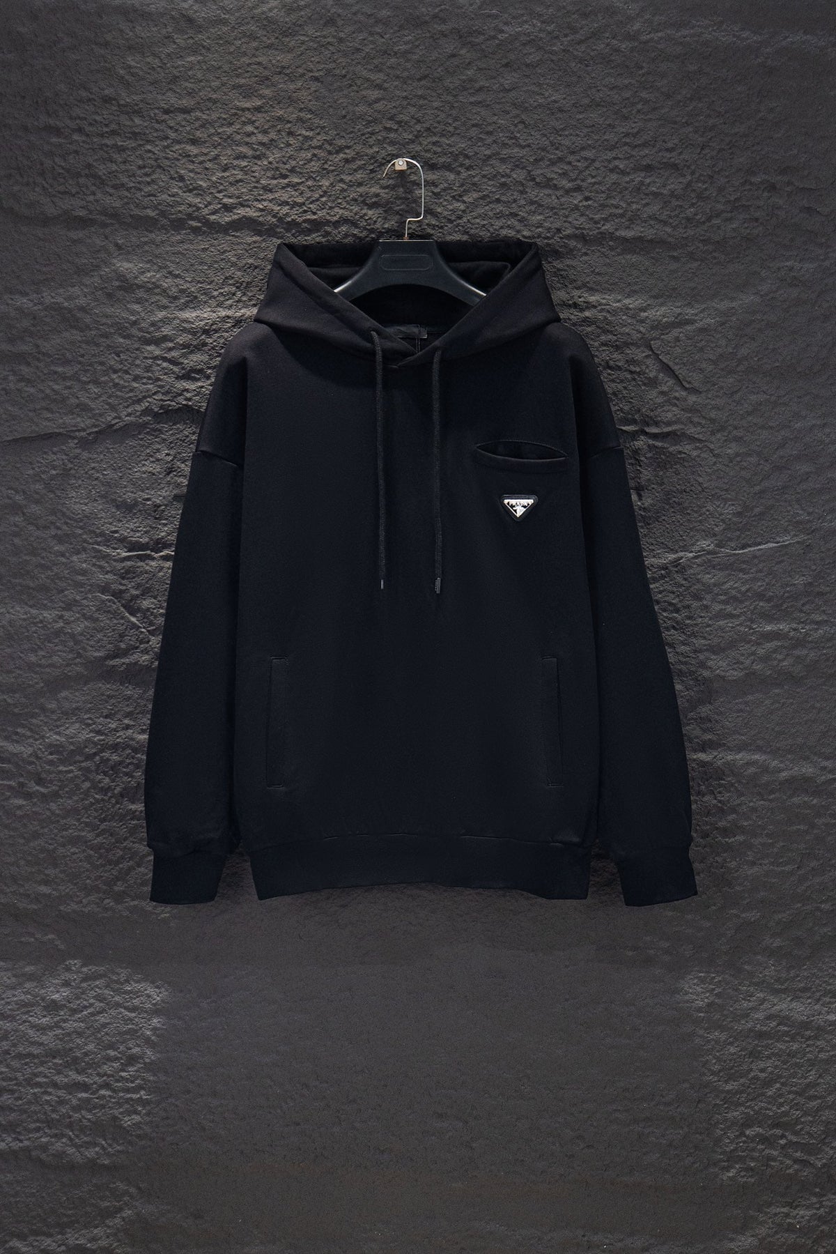 Classic Fit Hoodie-1005