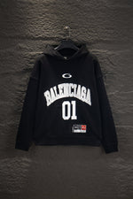 Classic Fit Hoodie-1009