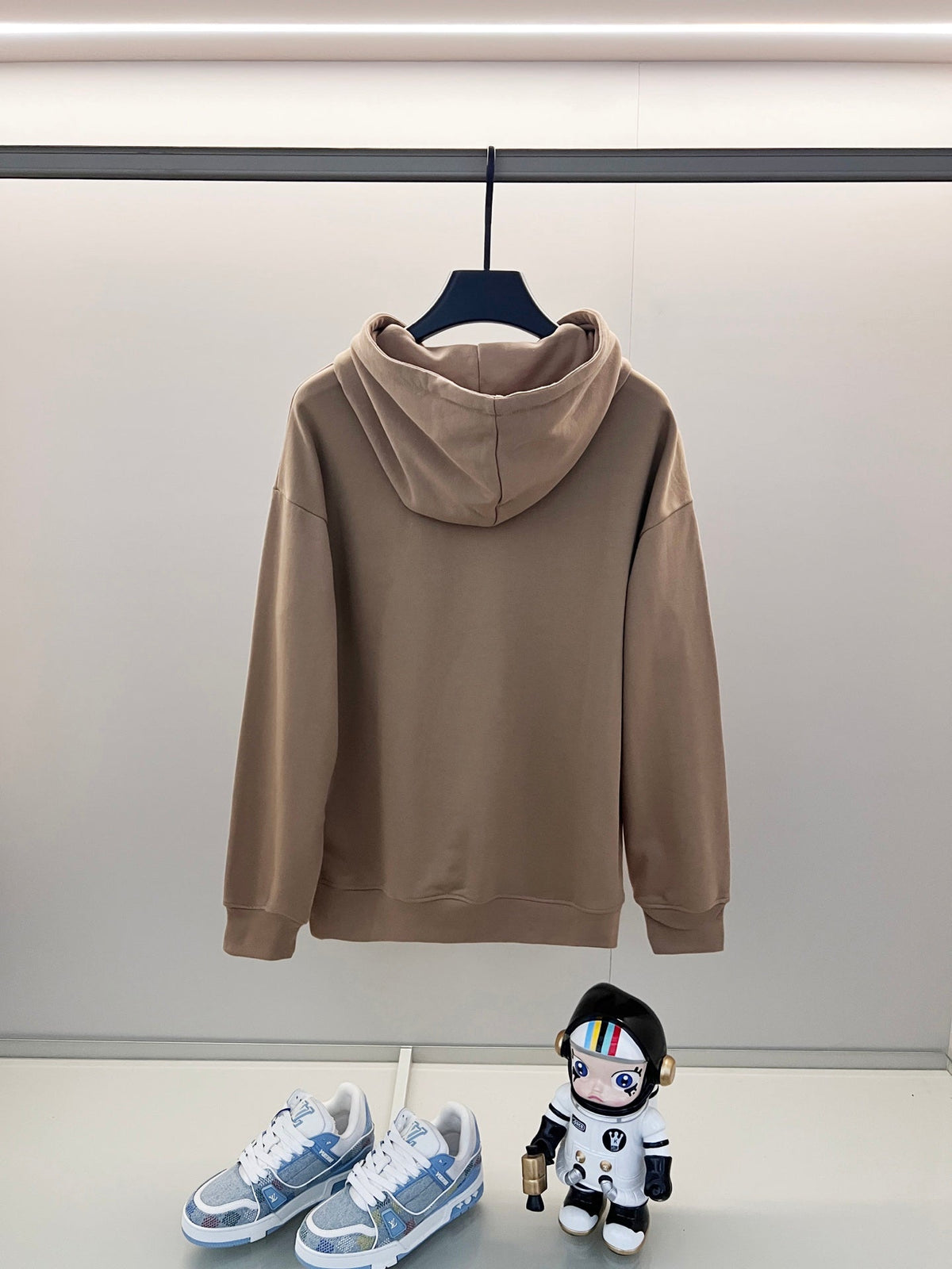 Classic Fit Hoodie-1029