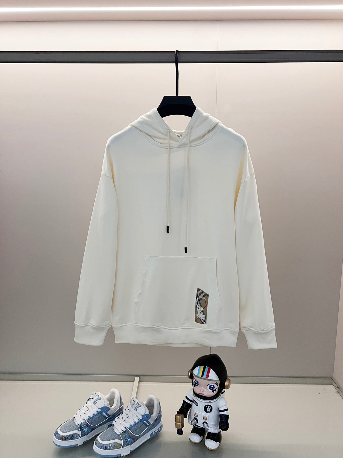 Classic Fit Hoodie-1030