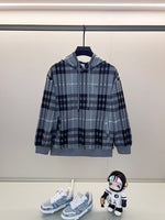 Classic Fit Hoodie-1042