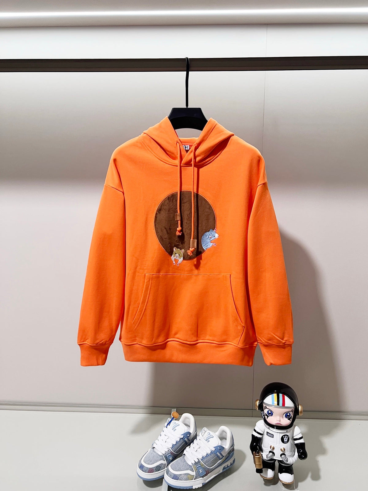 Classic Fit Hoodie-1093