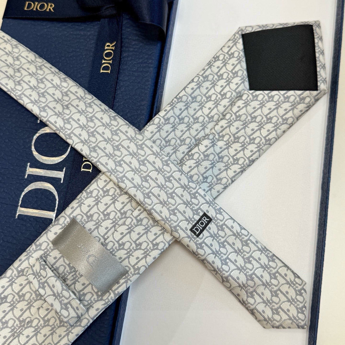 Handcrafted Jacquard Tie-40