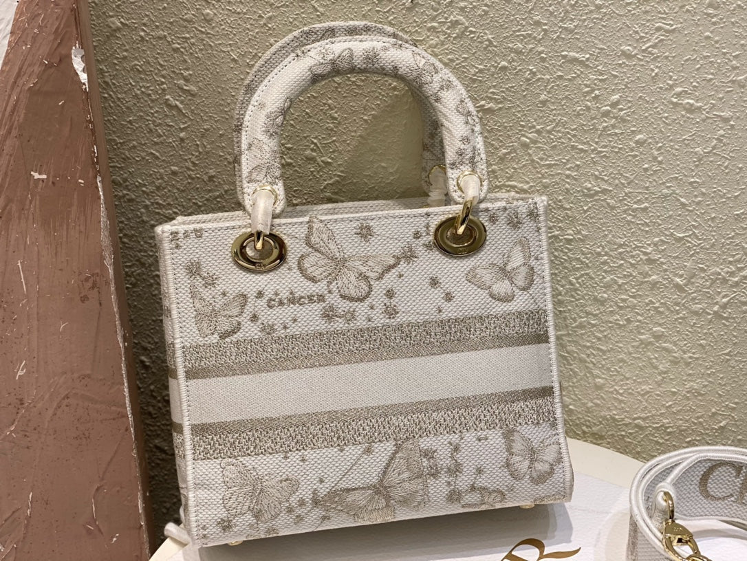 Exquisite leather bags-141