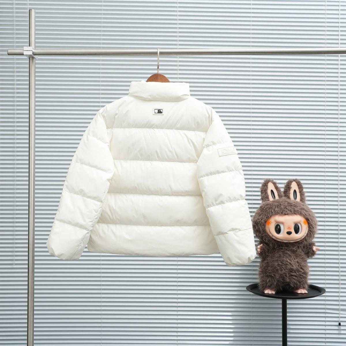 Ultra-Light Winter Puffer –24
