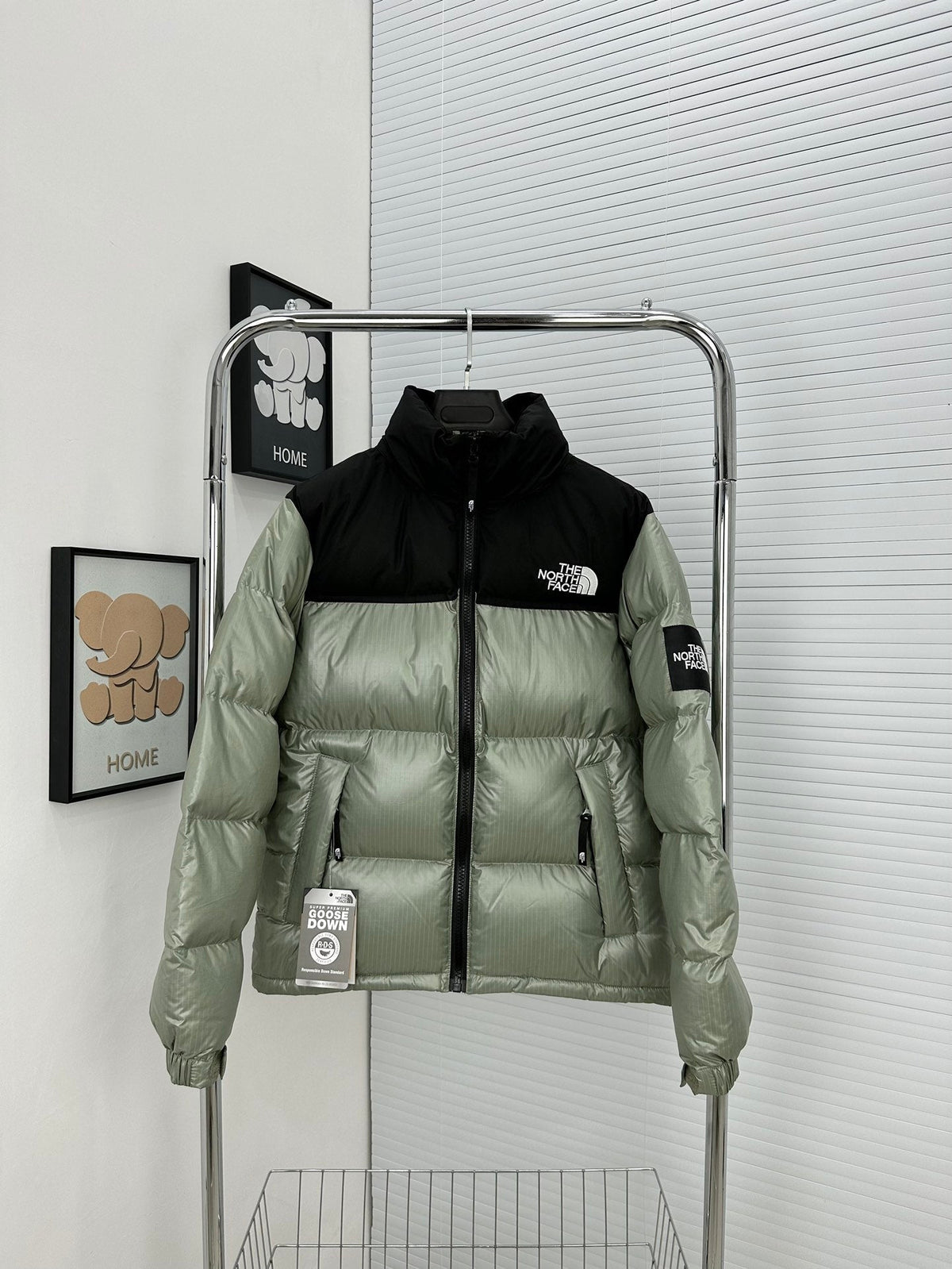 Ultra-Light Winter Puffer –33