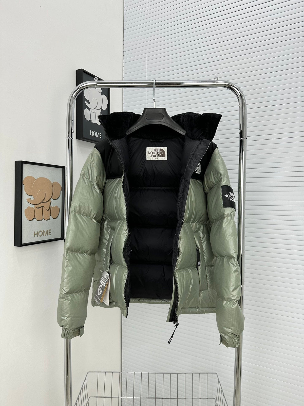 Ultra-Light Winter Puffer –33