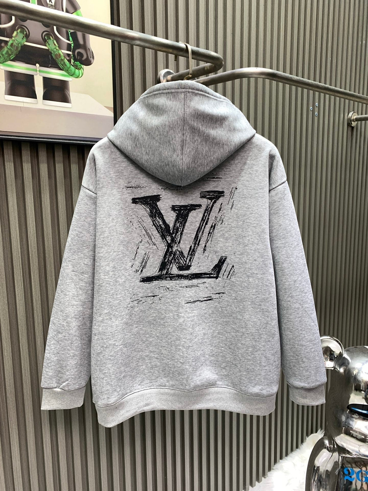 Classic Fit Hoodie-1025