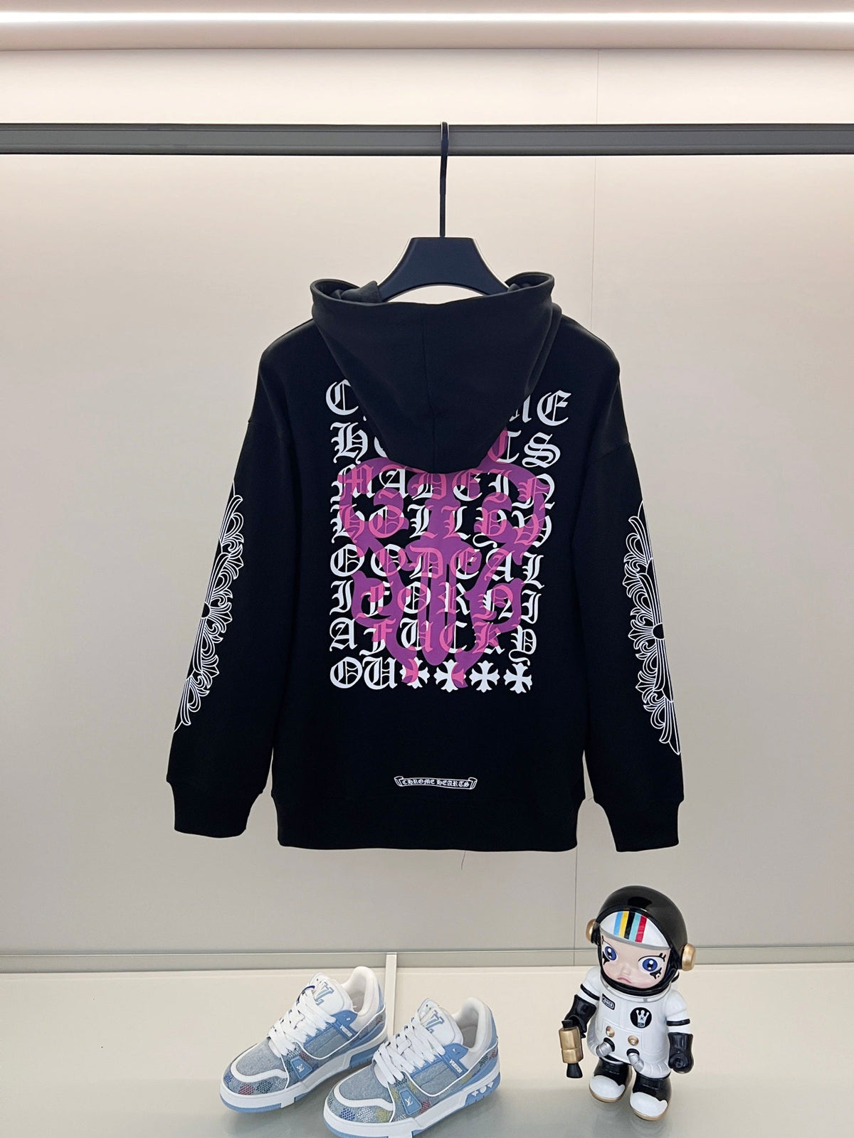 Classic Fit Hoodie-1036