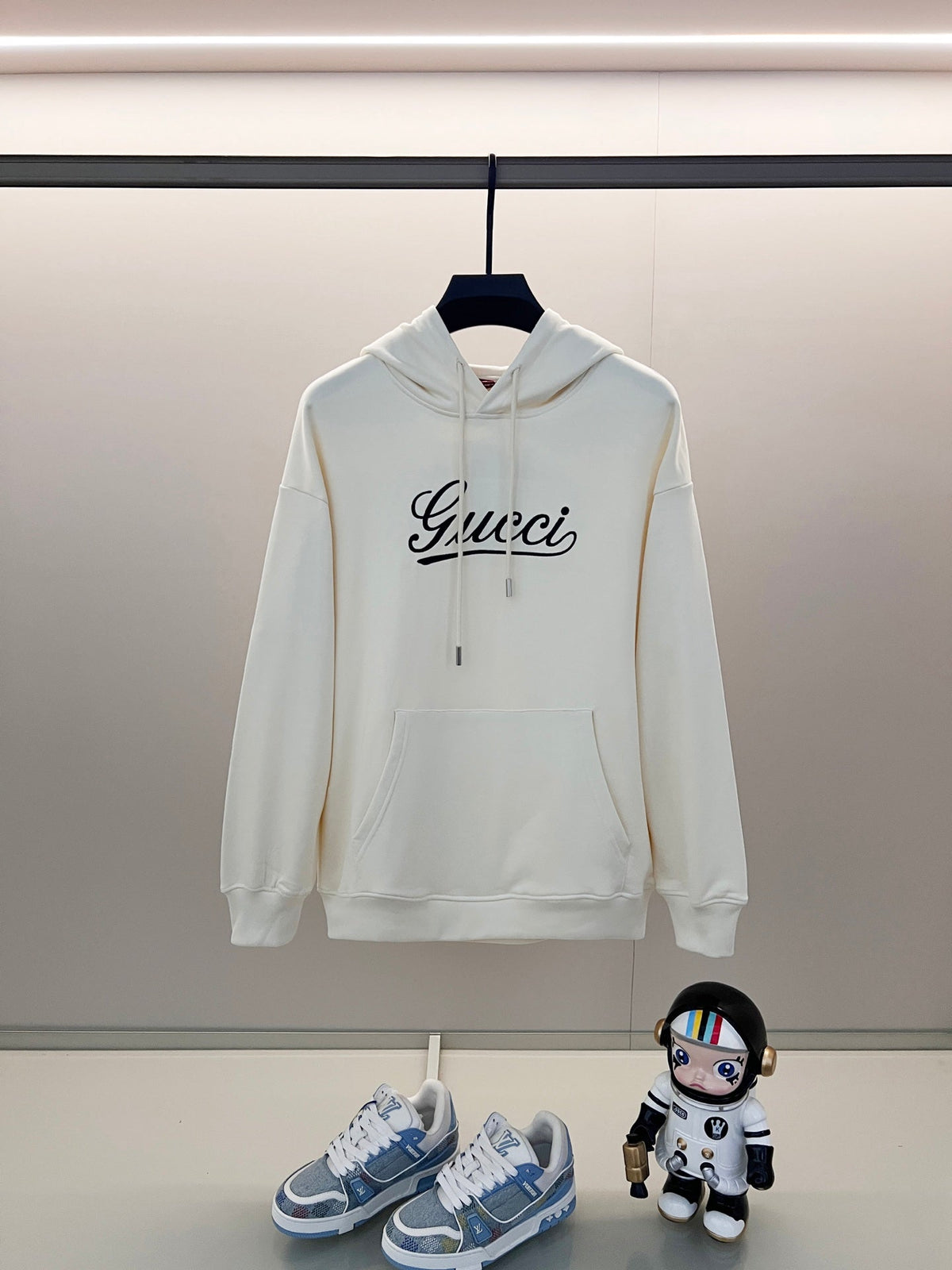 Classic Fit Hoodie-1057