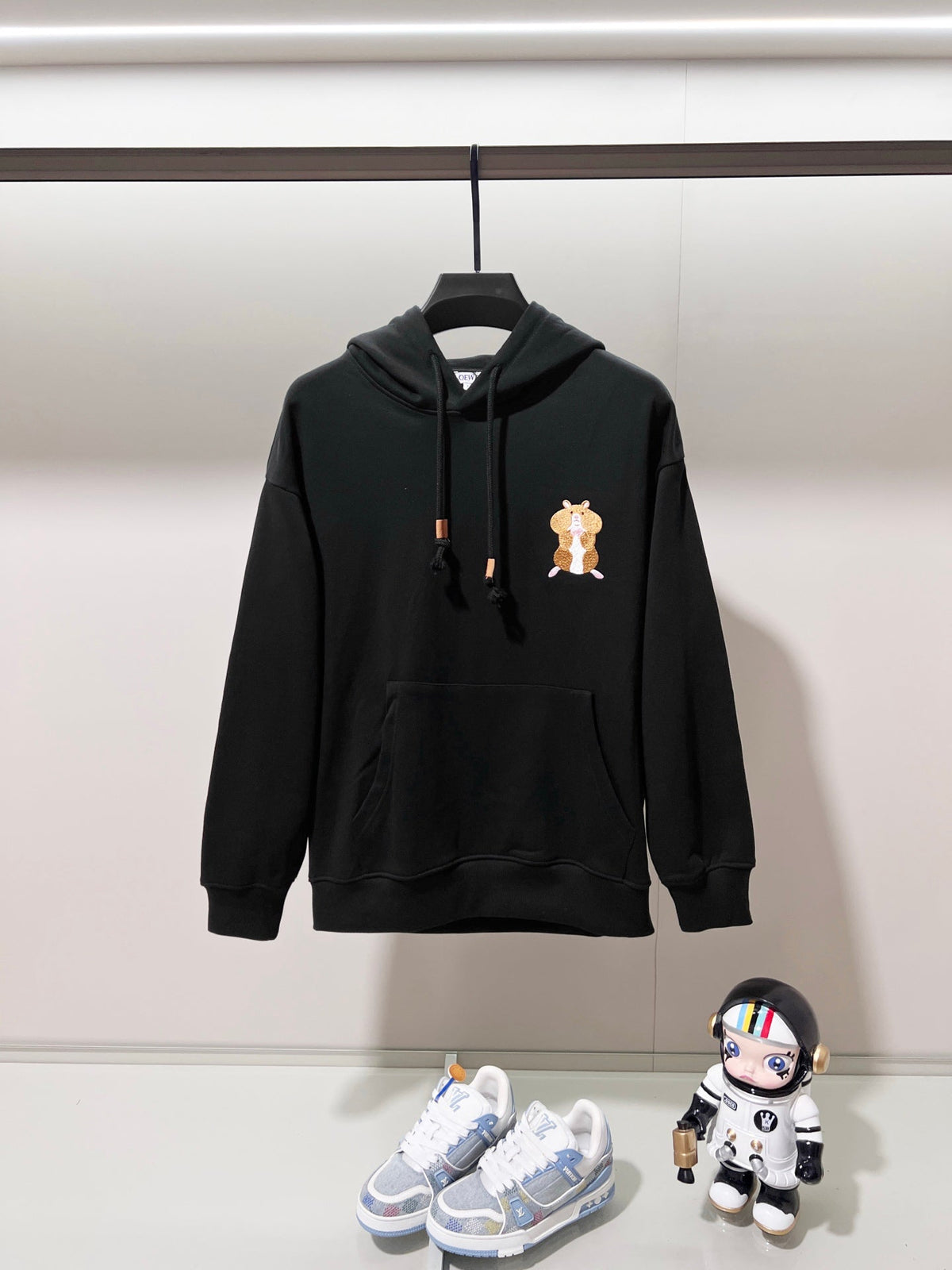 Classic Fit Hoodie-1088