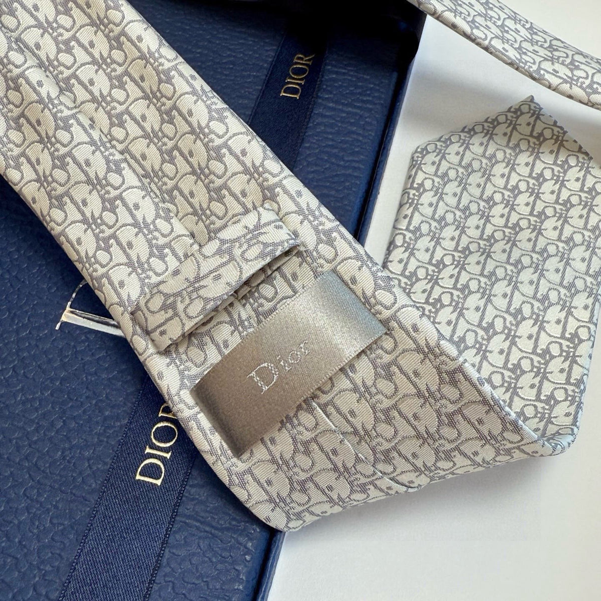 Handcrafted Jacquard Tie-40
