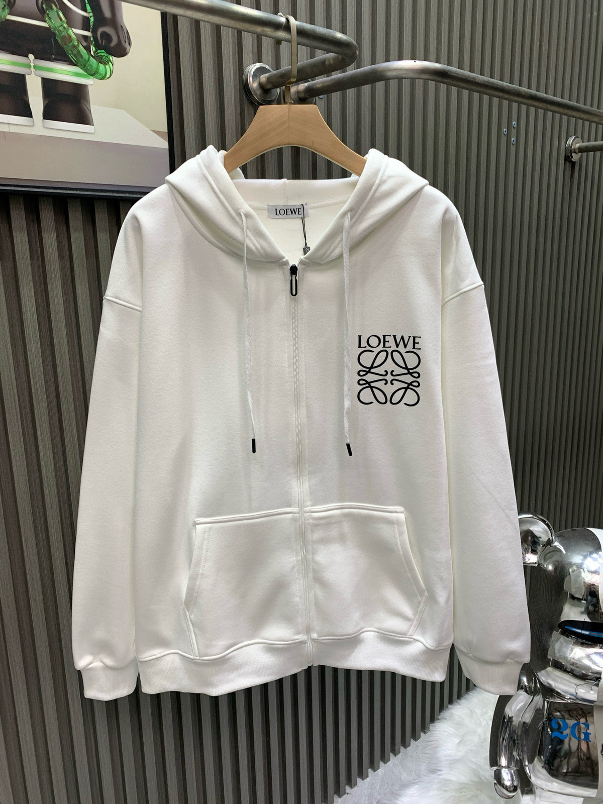 Classic Fit Hoodie-1009